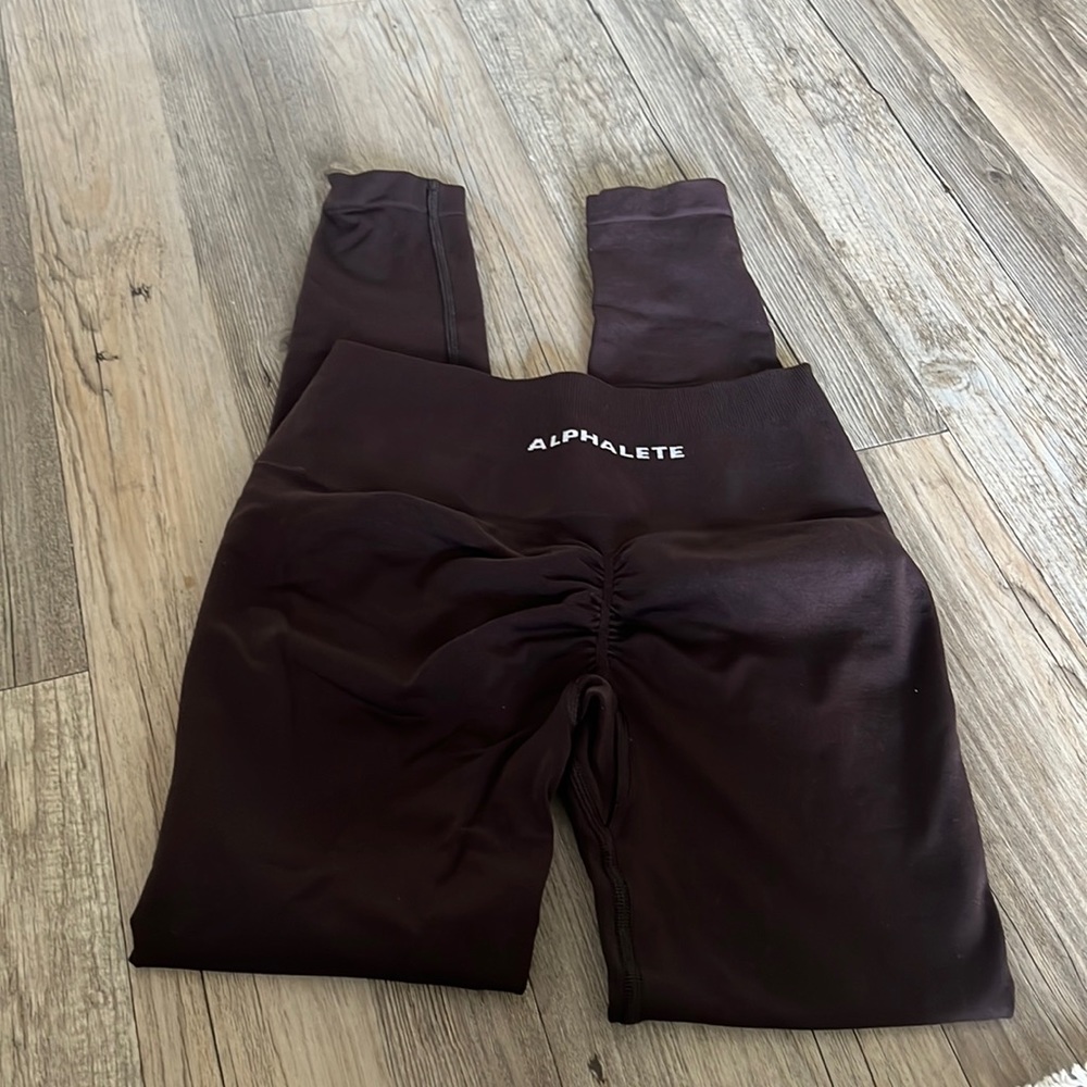 Alphalete amplify leggings